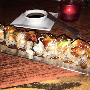Coast Sushi Bar - Dragon Roll - Sushi Bars Near Me - Chicago, Illinois Coast Sushi Bar - Dragon Roll - Sushi Bars Near Me - Chicago, Illinois