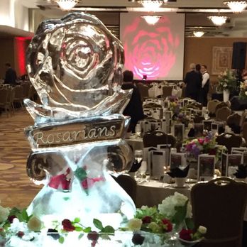 Hollywood Lights - The Gobo Rose and wall wash lighting added to this beautiful event. - Electricians Near Me - Portland, Oregon Hollywood Lights - The Gobo Rose and wall wash lighting added to this beautiful event. - Electricians Near Me - Portland, Oregon