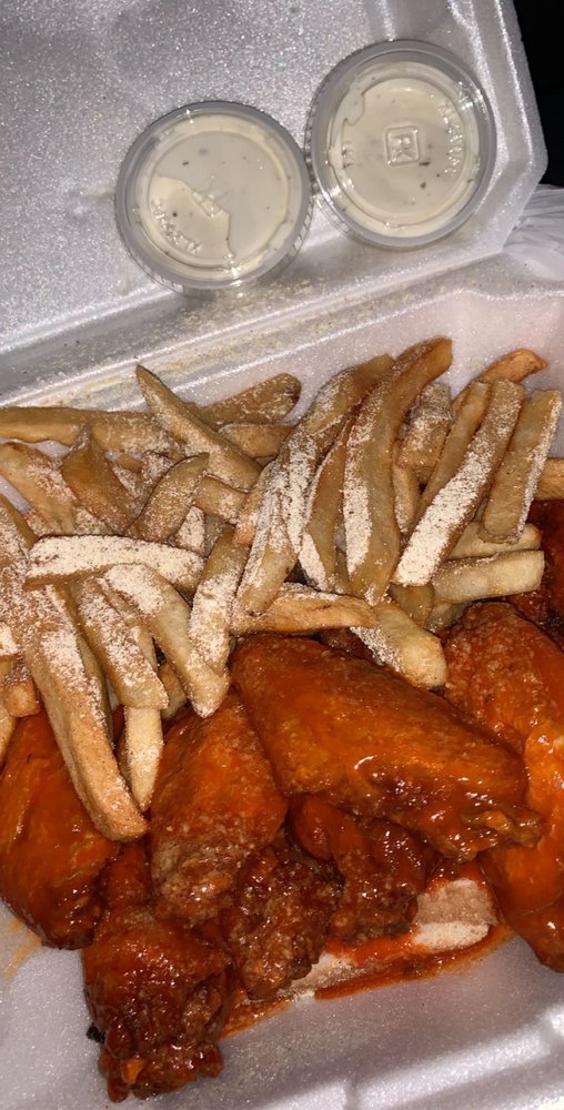 CHICAGO MUNCHIES 21 Photos Fish & Chips 790 N Westnedge Ave