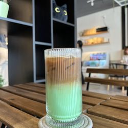 DRiP Cà Phê - Pandan espresso latte