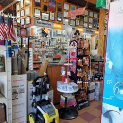 Brigham Hardware - Chainsaws outdoor
