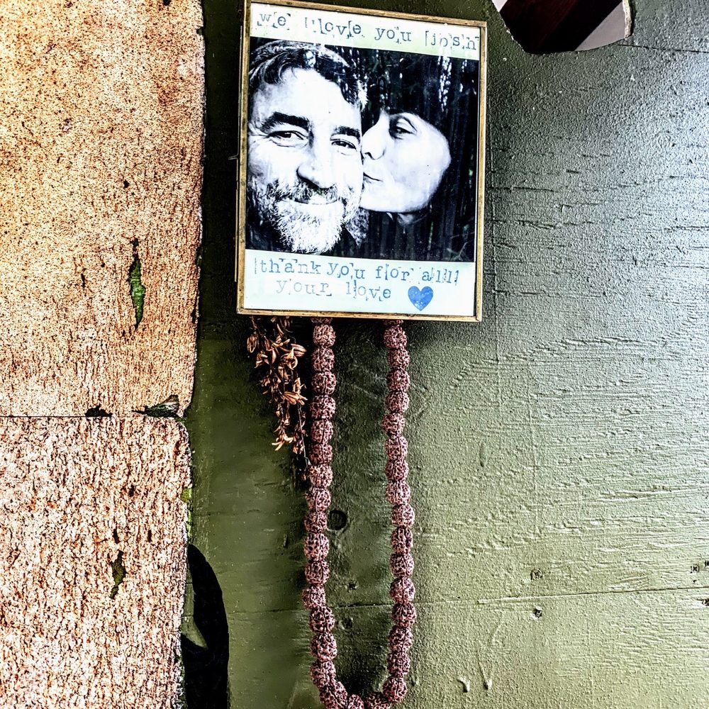 Sandy Cheeks Tours - A local love story with a tragic Hawaiian lore ending - Tours Near Me Sandy Cheeks Tours - A local love story with a tragic Hawaiian lore ending - Tours Near Me