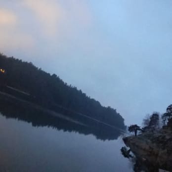 Calles klimp - En tidig vårdag i Februari 2016. - Local Flavor Near Me - Danderyd, Alberta