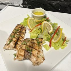 Zeybek Mediterranean Cuisine - Grilled Salmon