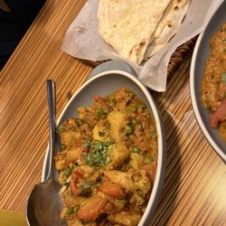 Mausam Indian Flavors - Aloo Gobhi Matar
