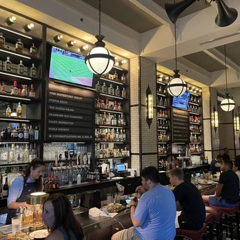 The Dearborn - Bar - New American Near Me - Chicago, Illinois