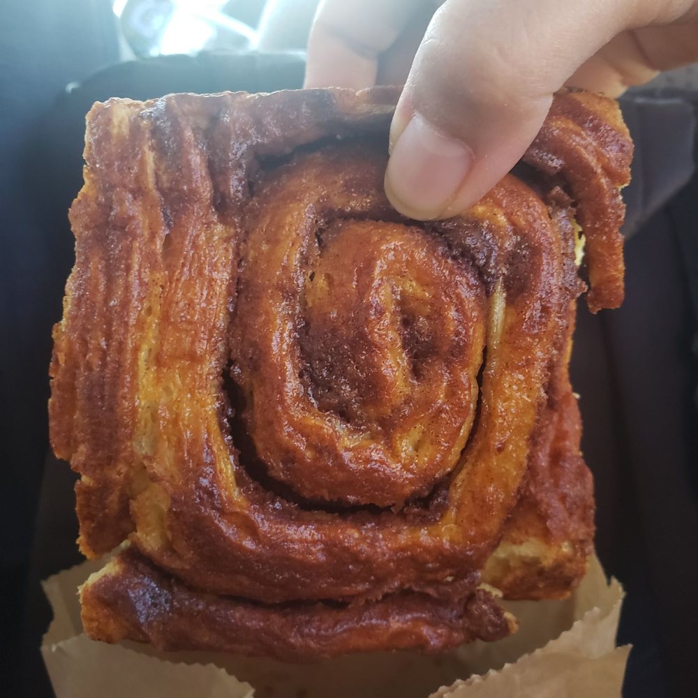 For Five Coffee Roasters - Cinnabun - Coffee Roasteries Near Me - Manhasset, New York