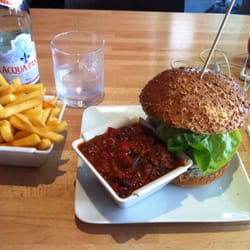 Ultimate Burger - Smokey Mountain BBQ Burger