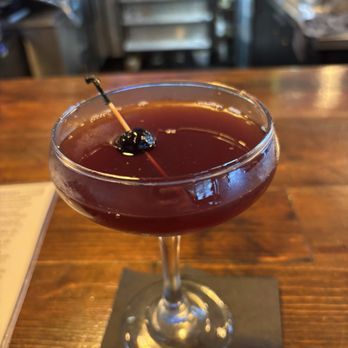 Harvest Room - Revival: the Manhattan reborn - New American Near Me - Palos Heights, Illinois