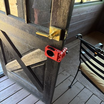 Premium KeyLock - This is another view of the adjustment in the tool he used to got a perfect circle in the door. I definitely would not be able to do this. - Keys & Locksmiths Near Me - Phoenix, Arizona Premium KeyLock - This is another view of the adjustment in the tool he used to got a perfect circle in the door. I definitely would not be able to do this. - Keys & Locksmiths Near Me - Phoenix, Arizona
