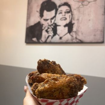 iniBurger - Buffalo Lemon Pepper Wings (6) - Burgers Near Me - Pleasanton, California