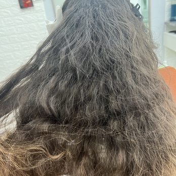 Dominican Hair Salon - Blow Dry/Out Services Near Me - Ormond Beach, Florida