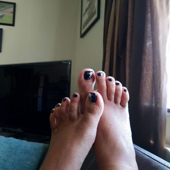 Diamond Nail Salon - Feet feels so clean and relaxed and not to mention artsy! kick off your shoes and relax your feet, Party on down to the Xscape beat... - Nail Salons Near Me - Wailuku, Hawaii Diamond Nail Salon - Feet feels so clean and relaxed and not to mention artsy! kick off your shoes and relax your feet, Party on down to the Xscape beat... - Nail Salons Near Me - Wailuku, Hawaii