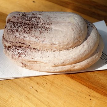 Gmeiner - Gmeiner 05/31/19:  Chocolate Meringue - Chocolatiers & Shops Near Me - Frankfurt Am Main, HE