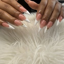 Odd Nail Out - Odd nail out:323641-7718