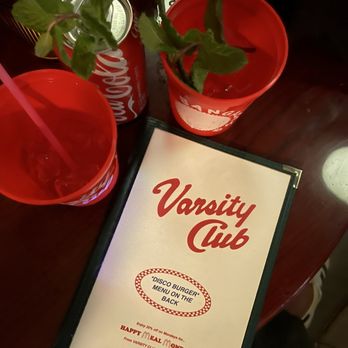 Varsity Club - Cocktail Bars Near Me - Kansas City, Missouri