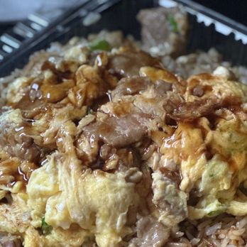 Fung Wah Restaurant - Beef Scramble over Fried Rice - Chinese Near Me - Daly City, California Fung Wah Restaurant - Beef Scramble over Fried Rice - Chinese Near Me - Daly City, California