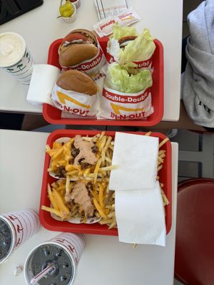 In-N-Out Burger by null