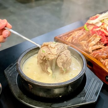 Hodori BBQ - Sulungtang (beef soup) [@ashleyy.eats] - Korean Near Me - Arcadia, California