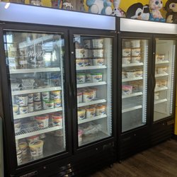 Enniskillen General Store - Bowmanville - Kawartha ice cream