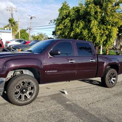 San Clemente Auto Gallery - Nee truck