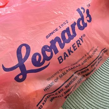 Leonard's Bakery Malasadamobile - Food Trucks Near Me - Honolulu, Hawaii