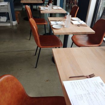 Ahso Restaurant - Seating - New American Near Me - Brambleton, Virginia