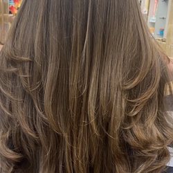 Salon 51
