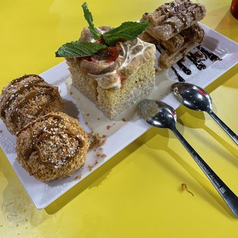 Vida Mariscos - dessert trio - Seafood Near Me - Katy, Texas Vida Mariscos - dessert trio - Seafood Near Me - Katy, Texas