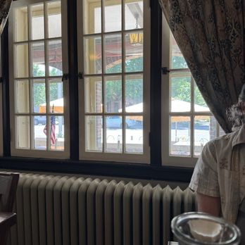 Valters at the Maennerchor - German Near Me - Columbus, Ohio