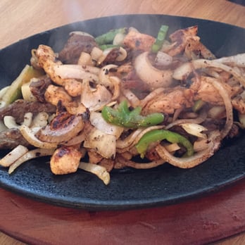 Eduardo's Mexican Restaurant - Mixed fajita - Mexican Near Me - Stafford, Texas Eduardo's Mexican Restaurant - Mixed fajita - Mexican Near Me - Stafford, Texas