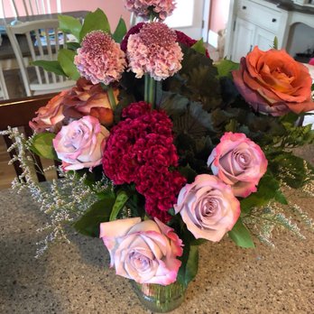 In Full Bloom Florist - Florists Near Me - Farmingdale, New York In Full Bloom Florist - Florists Near Me - Farmingdale, New York