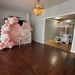 Rosie Lynn’s