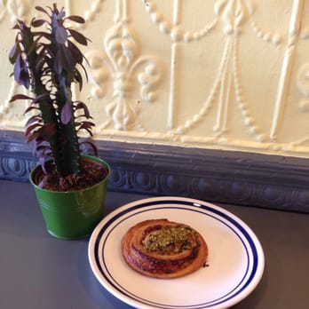 L'imprimerie - Pistachio croissant - Bakeries Near Me - Brooklyn, New York L'imprimerie - Pistachio croissant - Bakeries Near Me - Brooklyn, New York