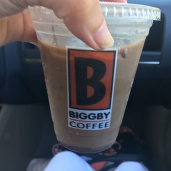 BIGGBY COFFEE - Mocha Carmel Latte 10 oz - Coffee & Tea Near Me - Plainfield, Indiana