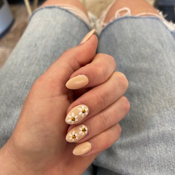 Palace Nail Lounge Gilbert - Nail Salons Near Me - Mesa, Arizona