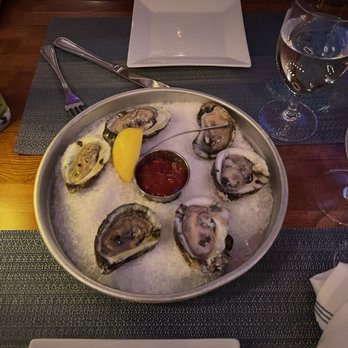 Muse @ the End - Oysters - New American Near Me - Montauk, New York Muse @ the End - Oysters - New American Near Me - Montauk, New York