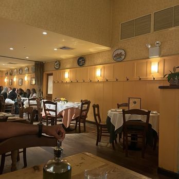 Osteria Laguna - Dinning Room - Italian Near Me - New York, New York Osteria Laguna - Dinning Room - Italian Near Me - New York, New York