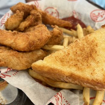 Slim Chickens - Slim's Meal - Waffles Near Me - Monroe, North Carolina Slim Chickens - Slim's Meal - Waffles Near Me - Monroe, North Carolina