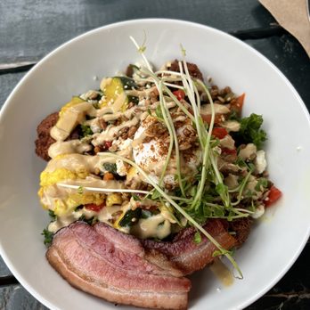 Fergie's Cafe - Cafes Near Me - Squamish, British Columbia Fergie's Cafe - Cafes Near Me - Squamish, British Columbia