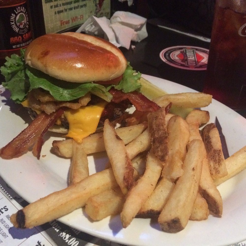 Winking Lizard - Wild Western Burger - Burgers Near Me - Akron, Ohio Winking Lizard - Wild Western Burger - Burgers Near Me - Akron, Ohio