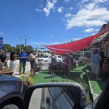 Pizza Mia - Line. Popular! - Pizza Near Me - Vero Beach, Florida Pizza Mia - Line. Popular! - Pizza Near Me - Vero Beach, Florida