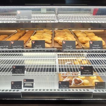 Vicky Bakery - Empanadas, croquettes and pastelitos. Got there about 45 min after opening and it's a Tues so it's probably why case is not full. - Bakeries Near Me - Orlando, Florida