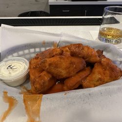 The Pizza Lounge - Buffalo wings with blue cheese dressing