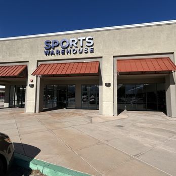 Tennis Warehouse - Entrance - Tennis Near Me - La Quinta, California Tennis Warehouse - Entrance - Tennis Near Me - La Quinta, California