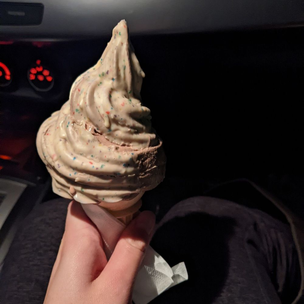 Lil' Igloo - Birthday cake swirl (chocolate and vanilla) dipped cone - Burgers Near Me - Edson, Alberta Lil' Igloo - Birthday cake swirl (chocolate and vanilla) dipped cone - Burgers Near Me - Edson, Alberta