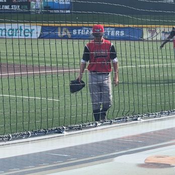 Gateway Grizzlies - Professional Sports Teams Near Me - Sauget, Illinois