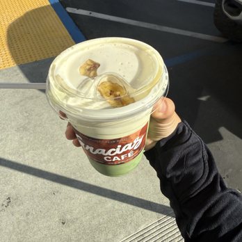 Gracias Cafecito - Banana Cream Matcha - Breakfast & Brunch Near Me - Paramount, California