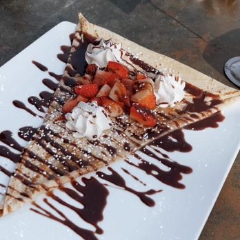 Le Cafe Du Val - Nutella crepe with no Nutella on the inside??? - Cafes Near Me - Henderson, Nevada Le Cafe Du Val - Nutella crepe with no Nutella on the inside??? - Cafes Near Me - Henderson, Nevada