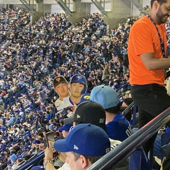 Rogers Centre - Stadiums & Arenas Near Me - Toronto, Ontario